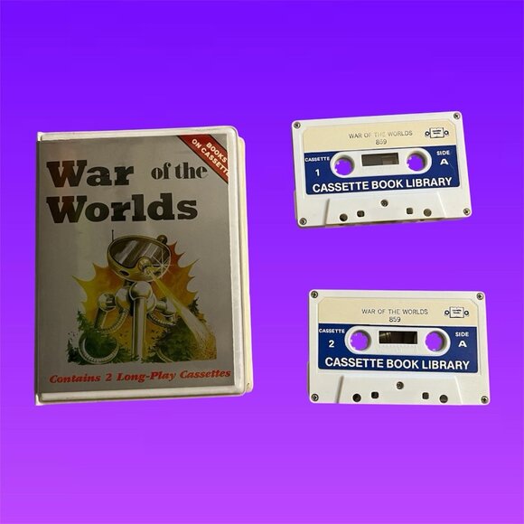 Vintage The War of the Worlds H.G. Wells Audio Book Cassette Tapes Book - Picture 1 of 4